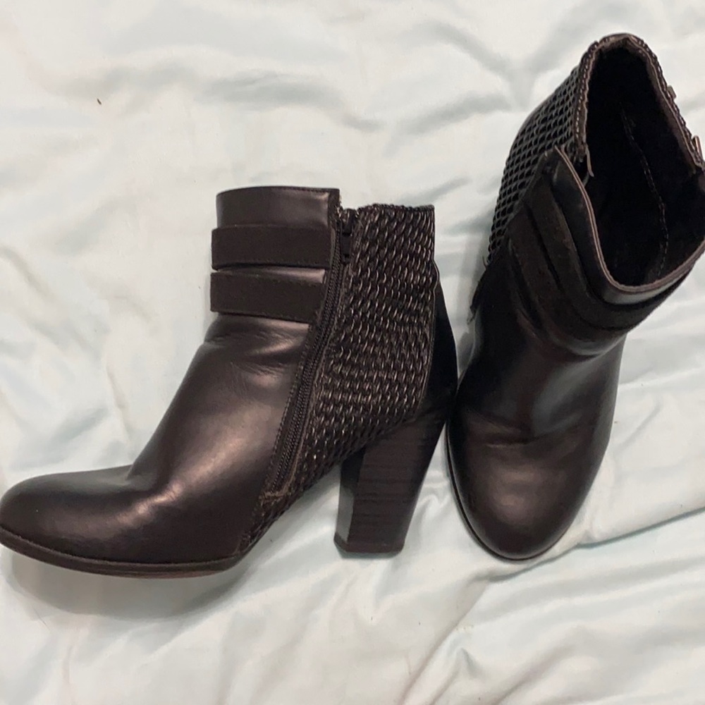It’s OK black heeled boots